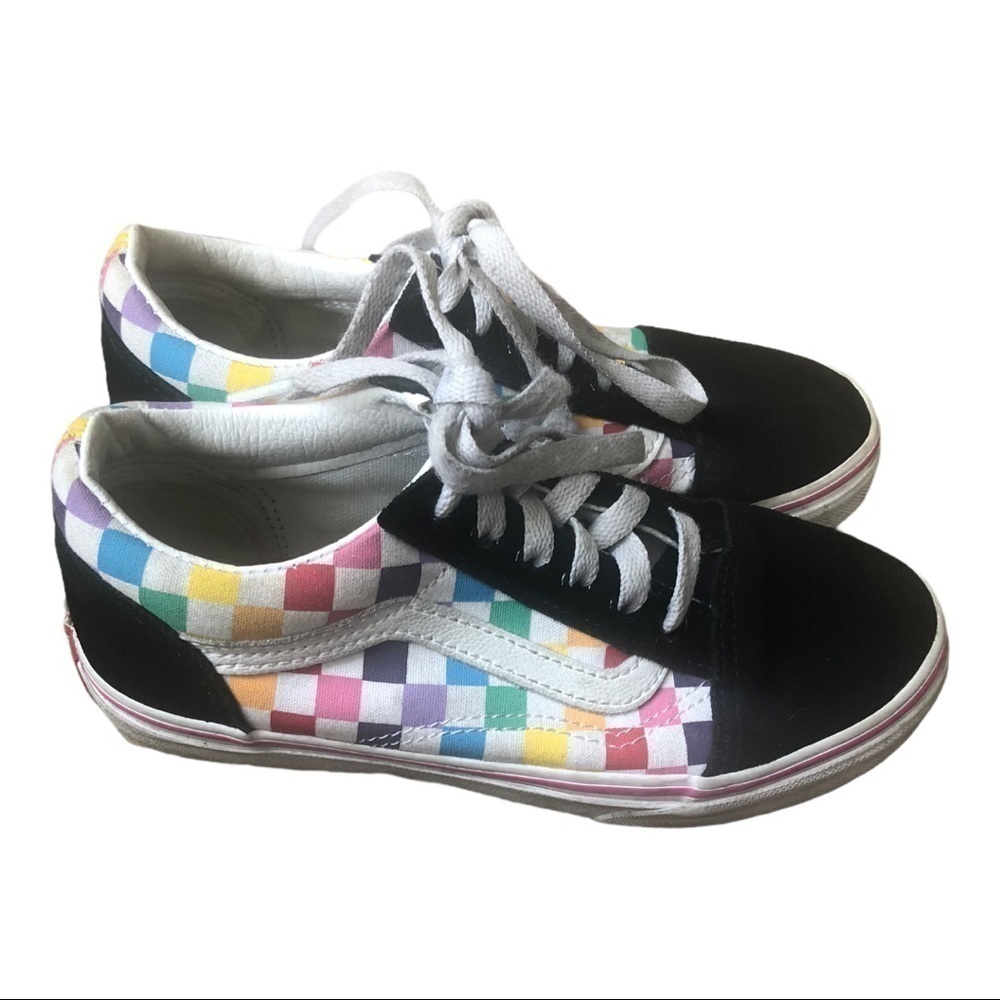 Vans kids rainbow check on black suede sneakers 2.5